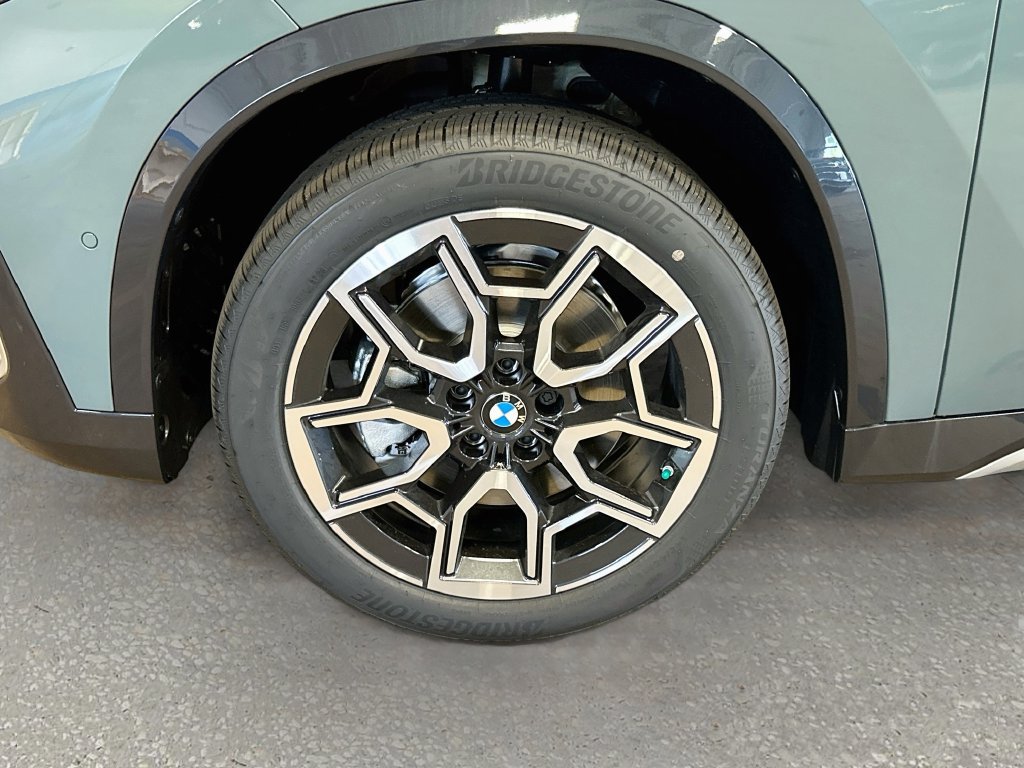 New 2027 BMW X1 xDrive28i AWD/4WD image 30