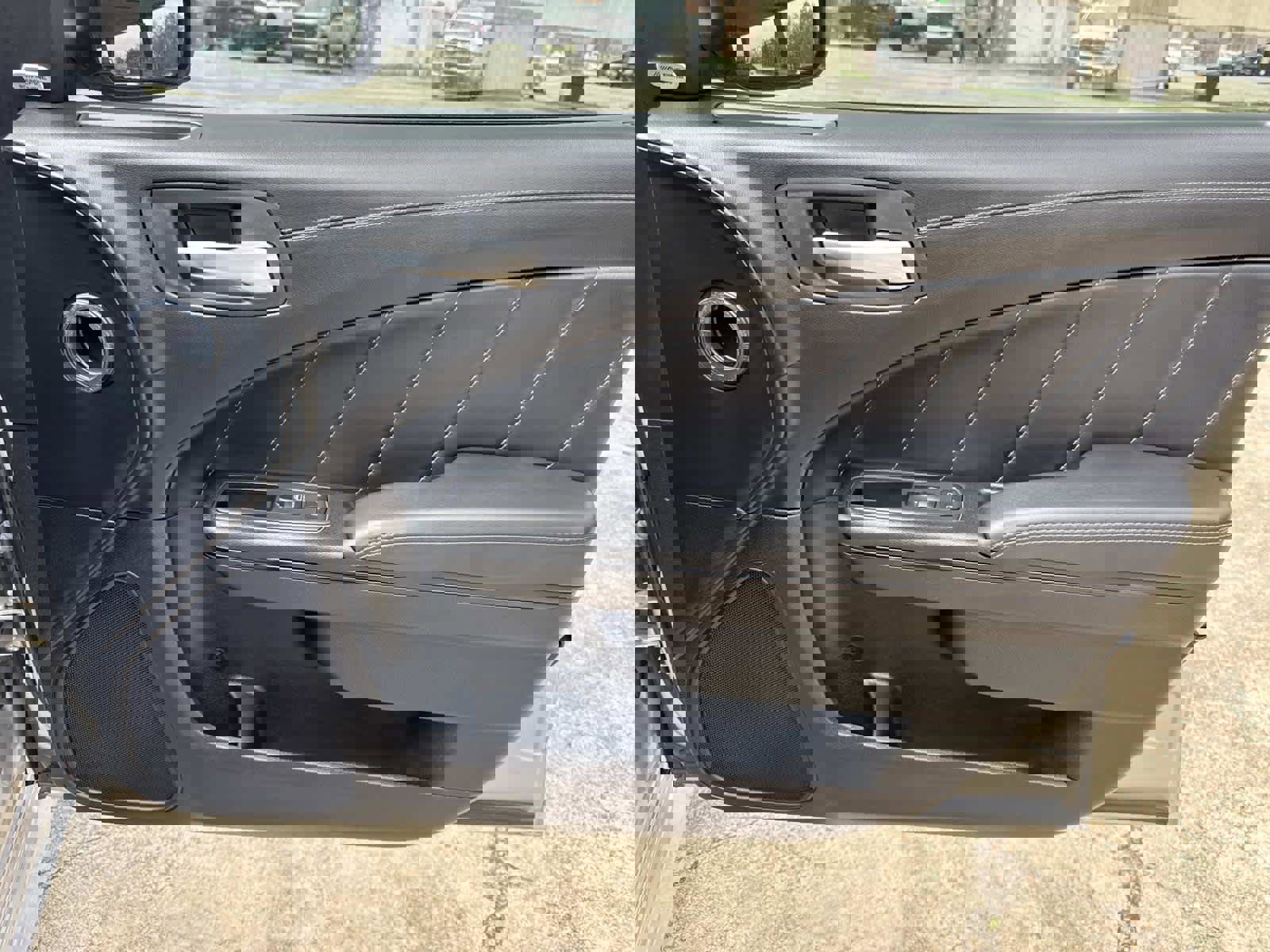 Used 2023 Dodge Charger R/T w/ Plus Group image 24