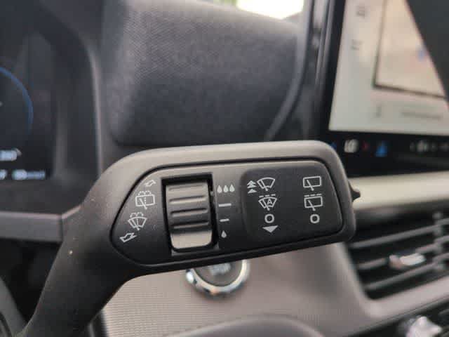 Used 2025 Ford Explorer ST AWD/4WD image 27