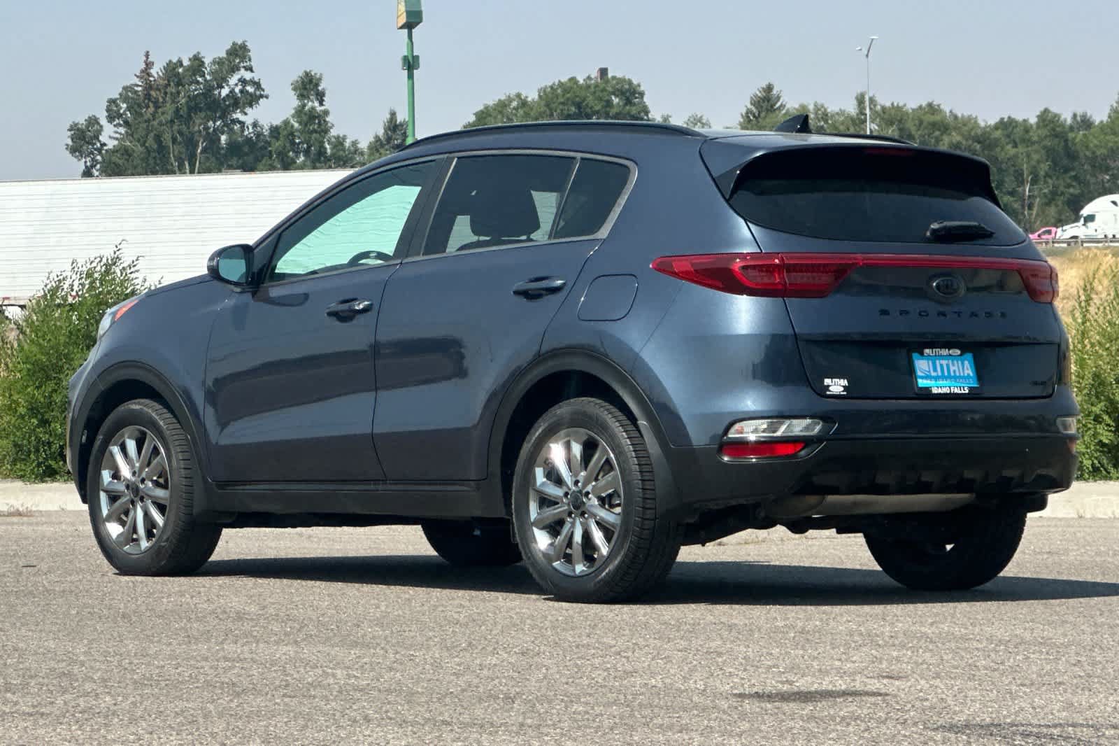 Used 2022 Kia Sportage Nightfall Edition w/ Nighfall AWD Premium Package image 6