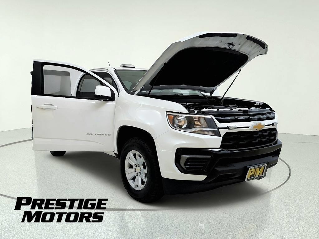 Used 2022 Chevrolet Colorado LT w/ Fleet Safety Package AWD/4WD image 11