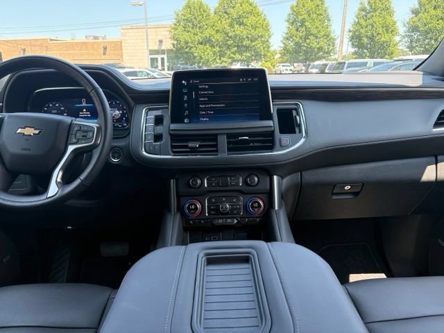 Used 2023 Chevrolet Tahoe LT w/ Luxury Package AWD/4WD image 24