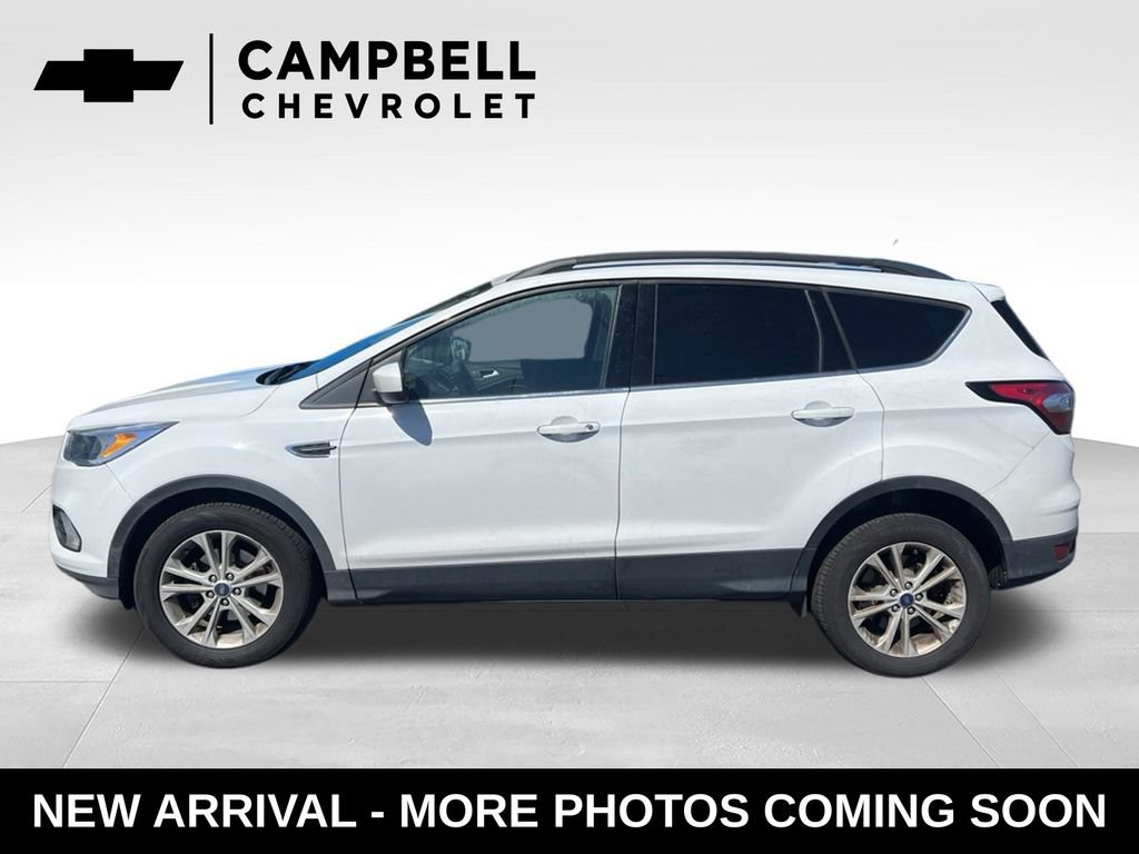 Used 2018 Ford Escape SE w/ SE Sync 3 Package FWD video 2