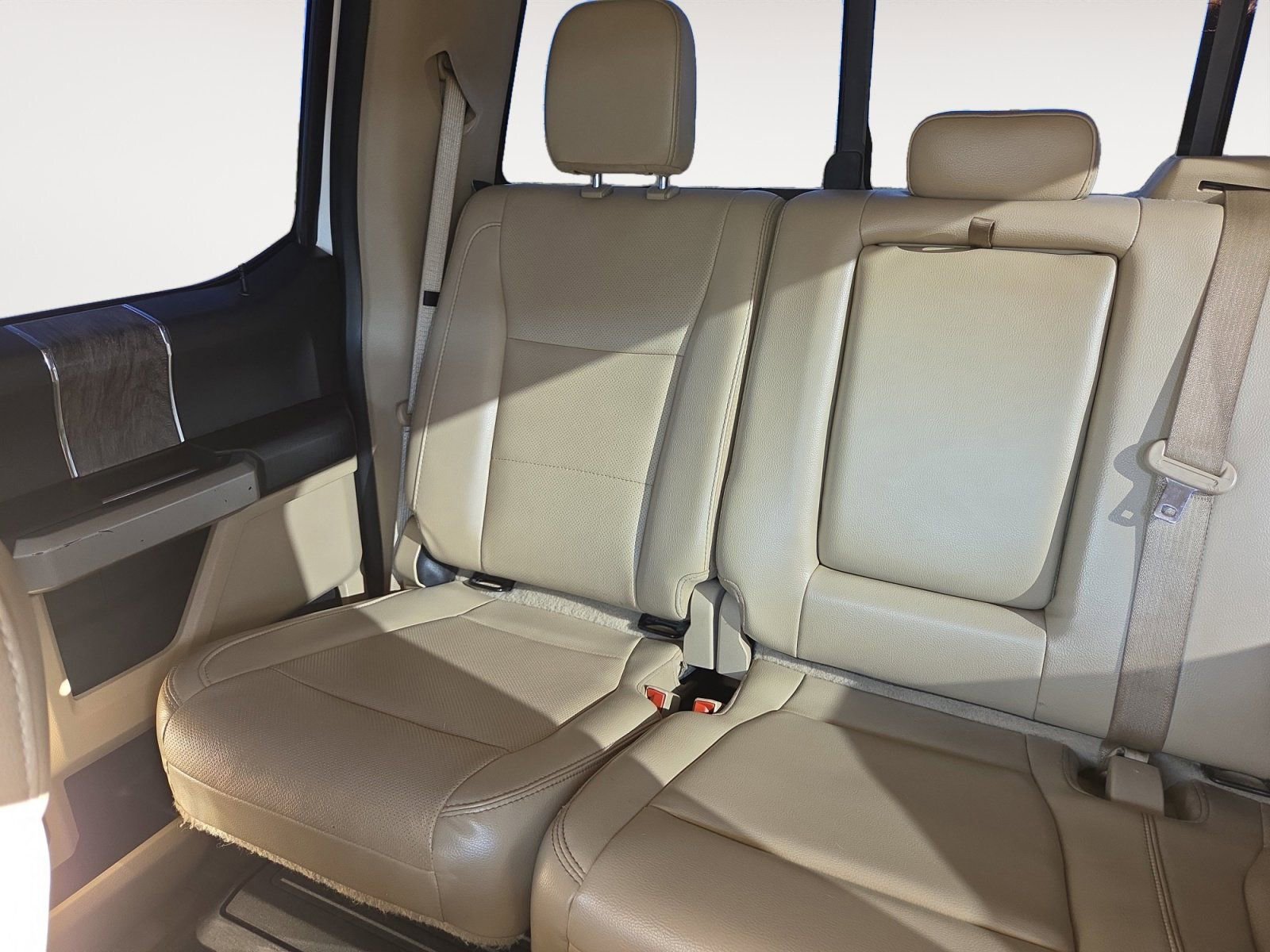 Used 2018 Ford F350 Lariat w/ Lariat Ultimate Package image 13