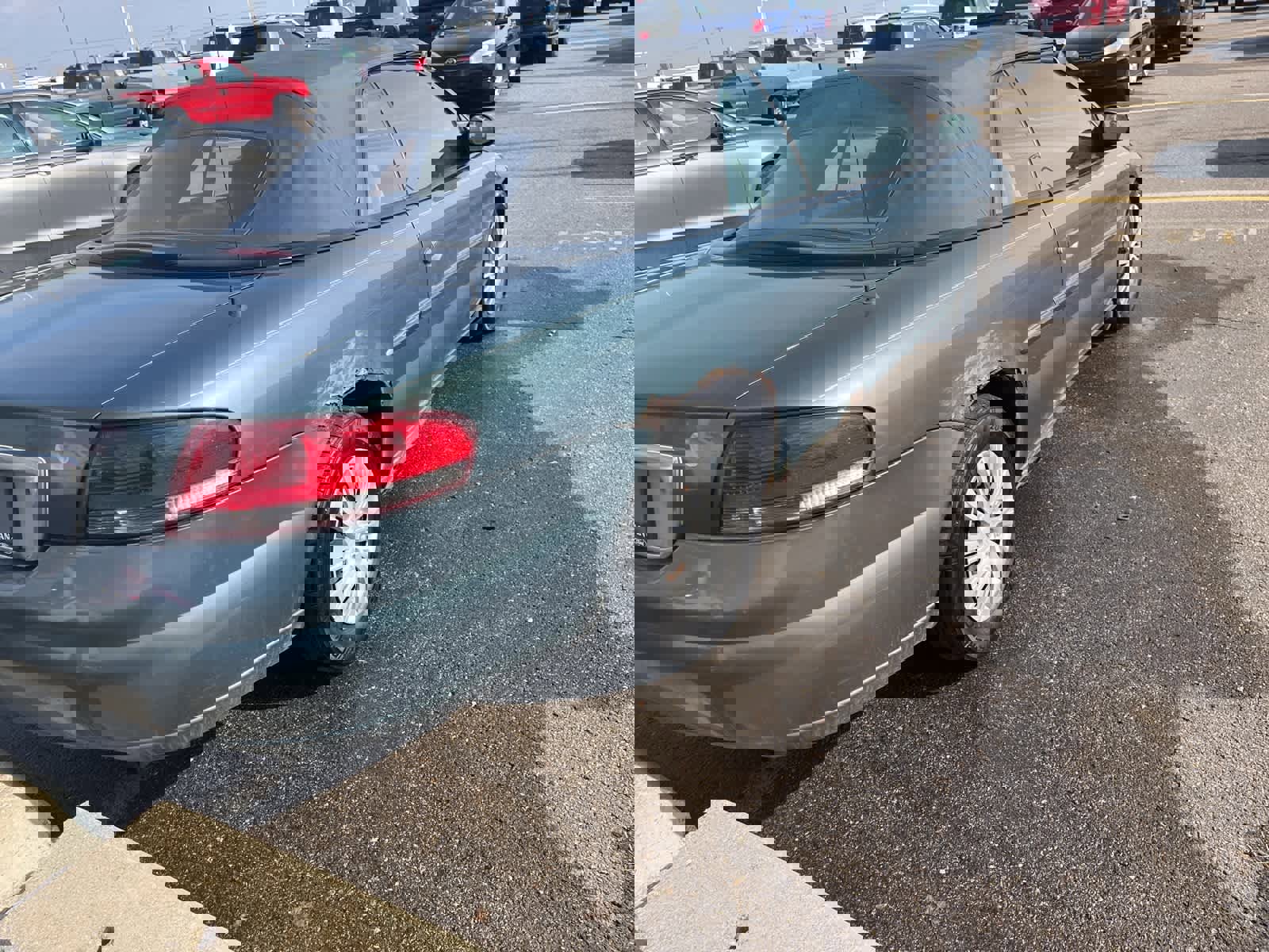 Used 2006 Chrysler Sebring Limited image 14