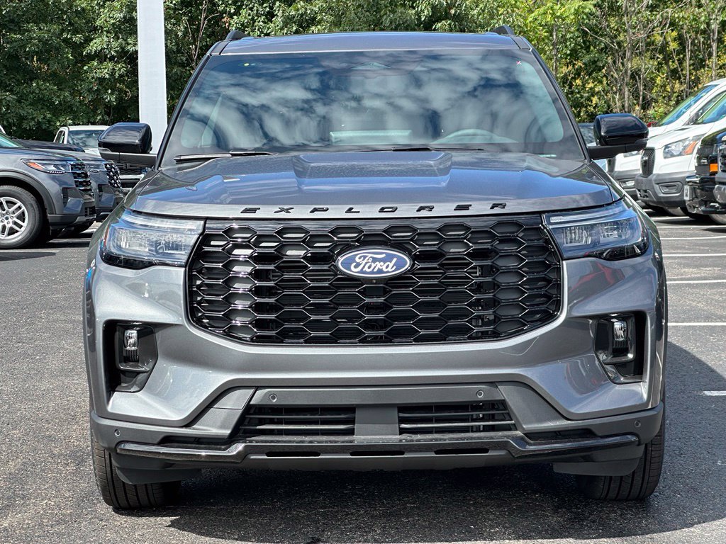 New 2027 Ford Explorer ST-Line AWD/4WD image 31