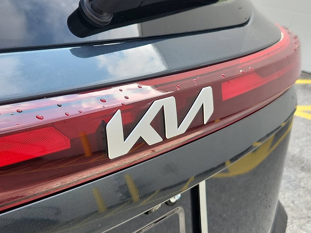 Used 2024 Kia Seltos EX AWD/4WD image 25