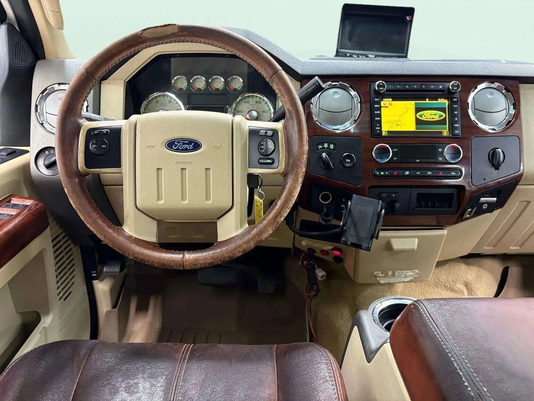 Used 2009 Ford F350 King Ranch image 14