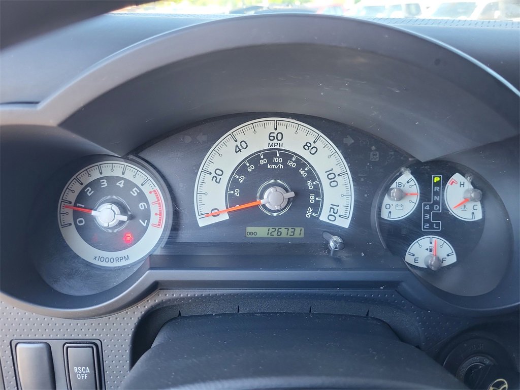 Used 2013 Toyota FJ Cruiser 4WD image 12