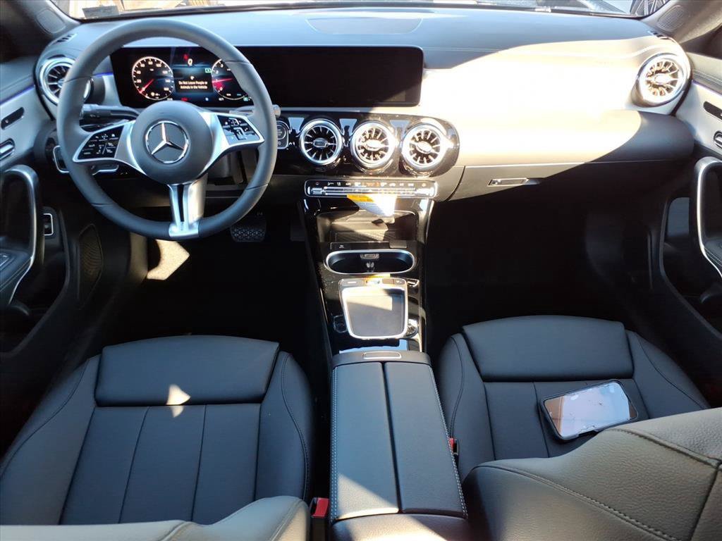 Used 2026 Mercedes-Benz CLA 250 image 7