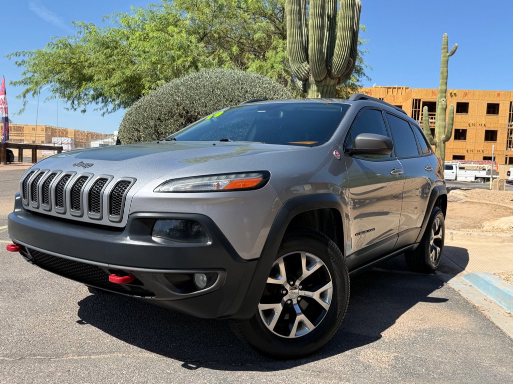 Used 2016 Jeep Cherokee Trailhawk w/ Cold Weather Group