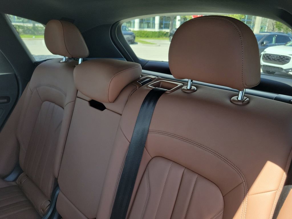 Used 2023 Audi Q5 2.0T Premium w/ Convenience Package image 27