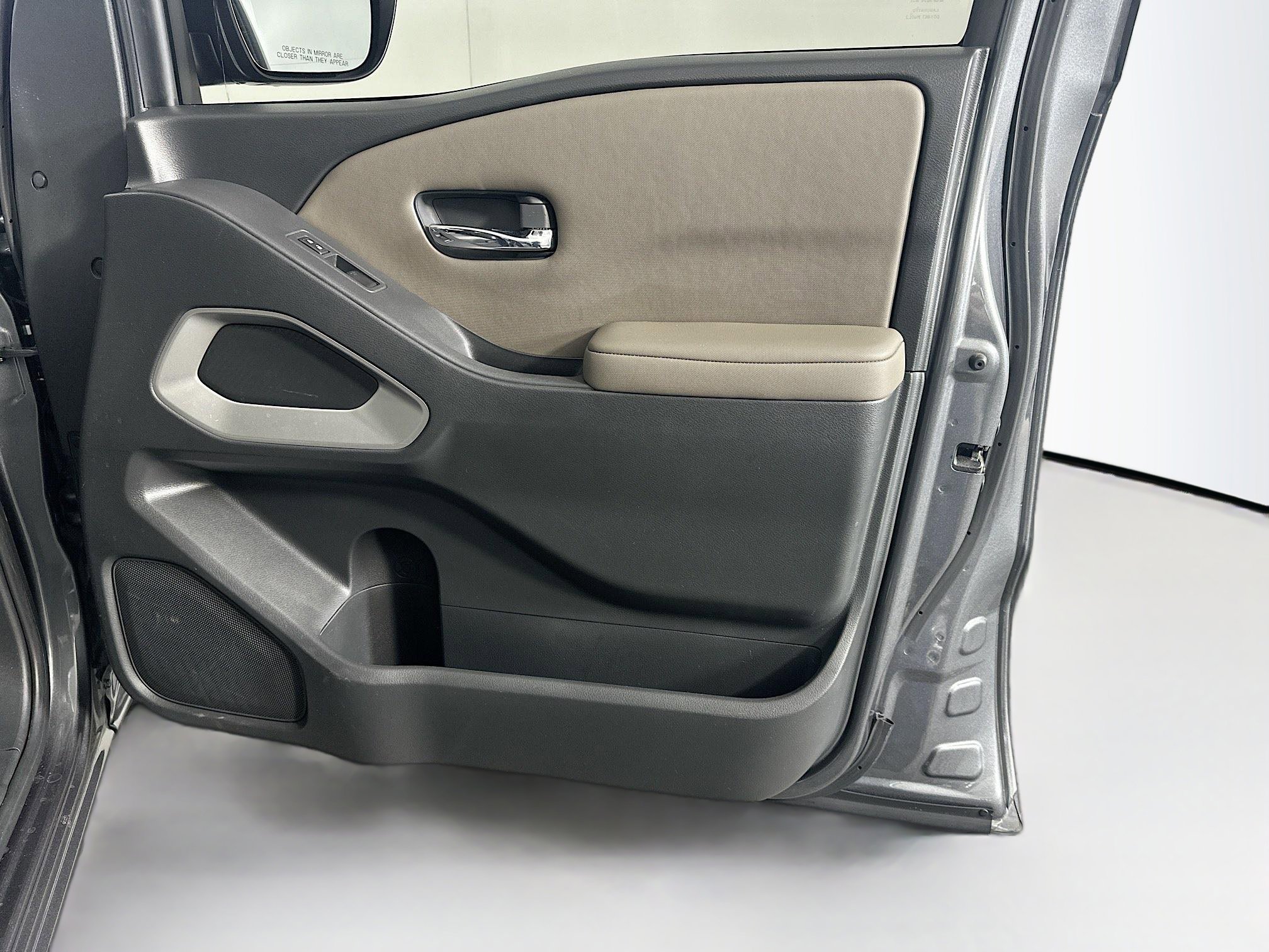 Used 2023 Nissan Frontier SV w/ Technology Package image 31