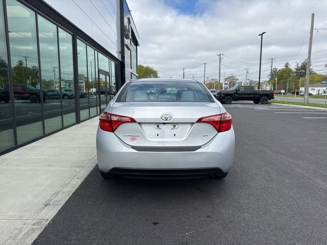 Used 2019 Toyota Corolla LE w/ Body Protection Package FWD image 4