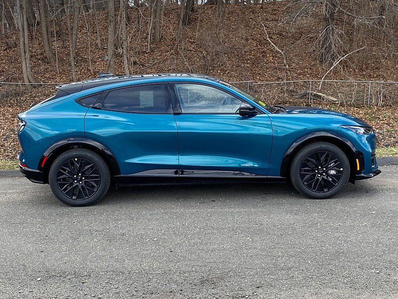 New 2026 Ford Mustang Mach-E Premium w/ Sport Appearance Package AWD/4WD image 5