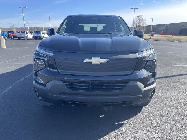 New 2026 Chevrolet Silverado EV W/T w/ LPO, Custom Package image 8