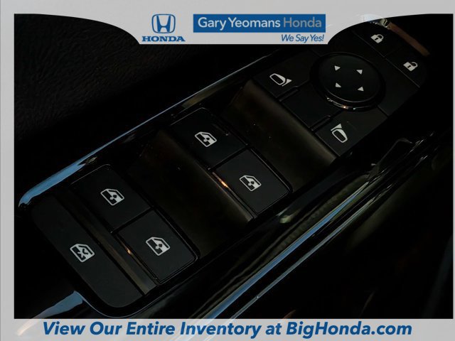 Used 2022 Nissan Pathfinder SV FWD image 24