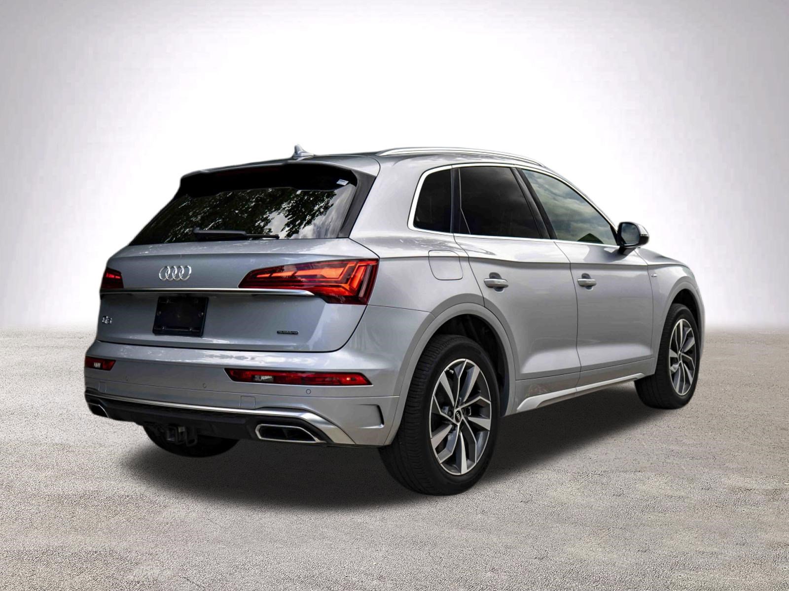 Used 2023 Audi Q5 2.0T Premium Plus w/ Premium Plus Package AWD/4WD image 9