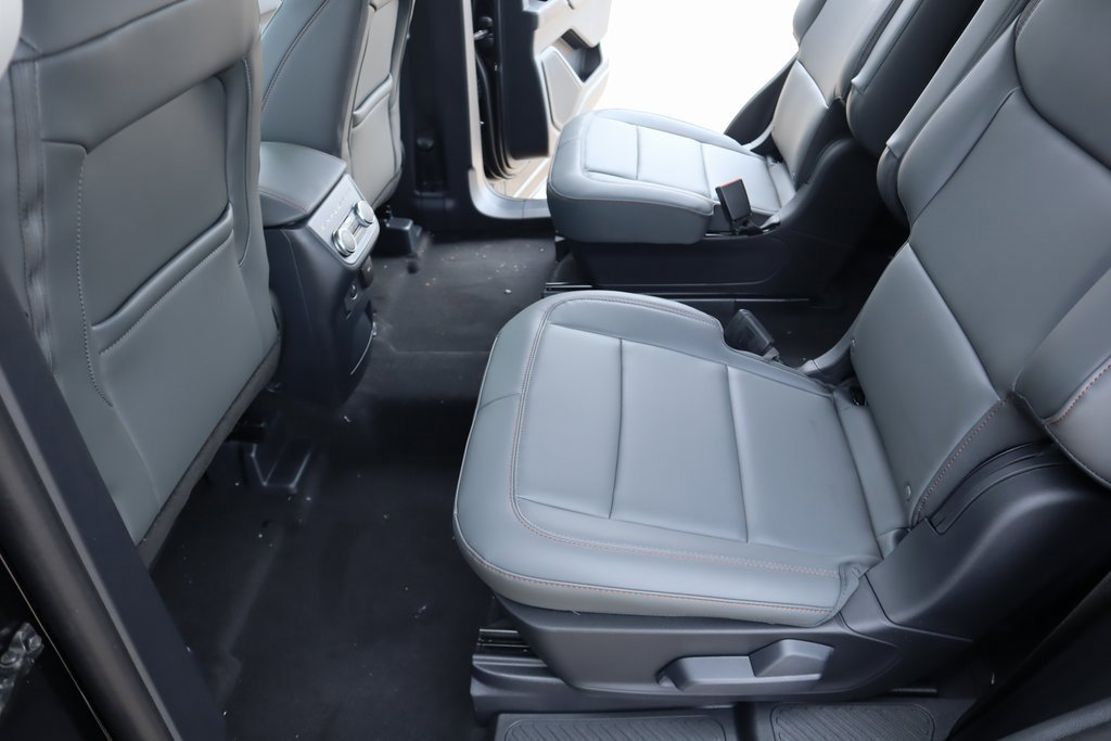 New 2025 Ford Explorer Active w/ Active Comfort Package image 15