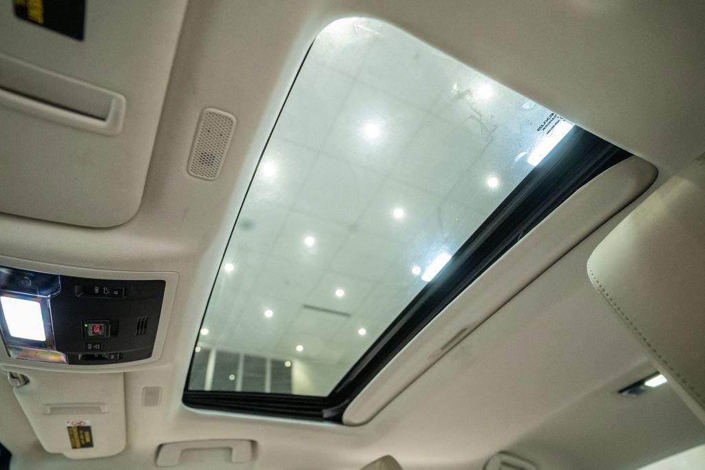 Used 2020 Lexus ES 350 w/ Premium Package FWD image 8