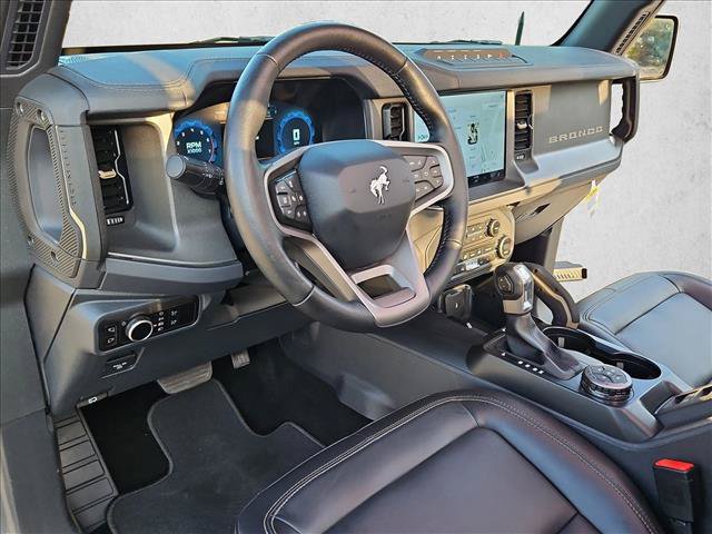 Used 2025 Ford Bronco Badlands AWD/4WD image 10