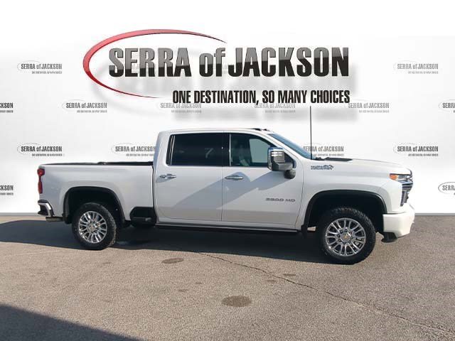 Used 2022 Chevrolet Silverado 2500 High Country w/ Z71 Off-Road Package AWD/4WD image 9
