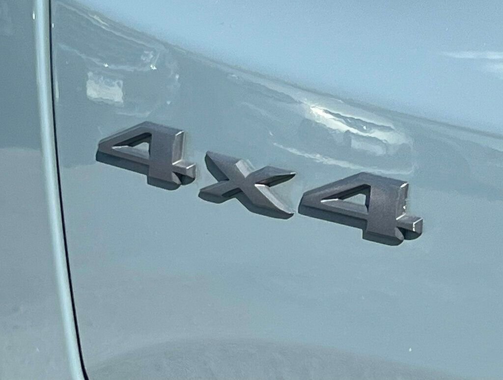 Used 2015 Jeep Renegade Trailhawk w/ Cold Weather Group image 27