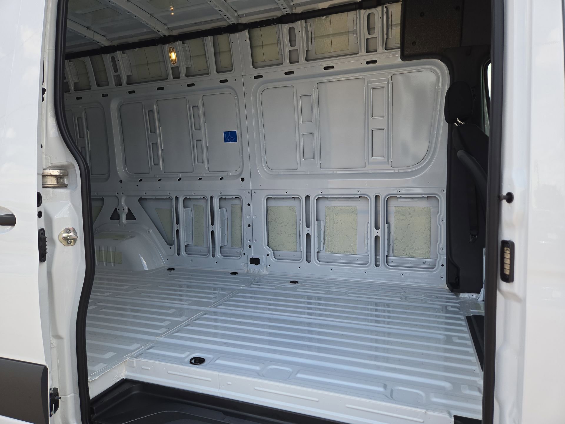 New 2026 Mercedes-Benz Sprinter 2500 image 13