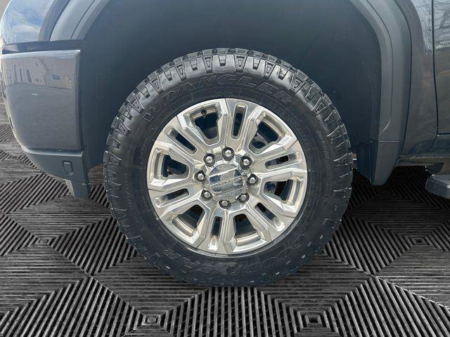 Used 2020 GMC Sierra 2500 Denali w/ Denali Ultimate Package AWD/4WD image 14