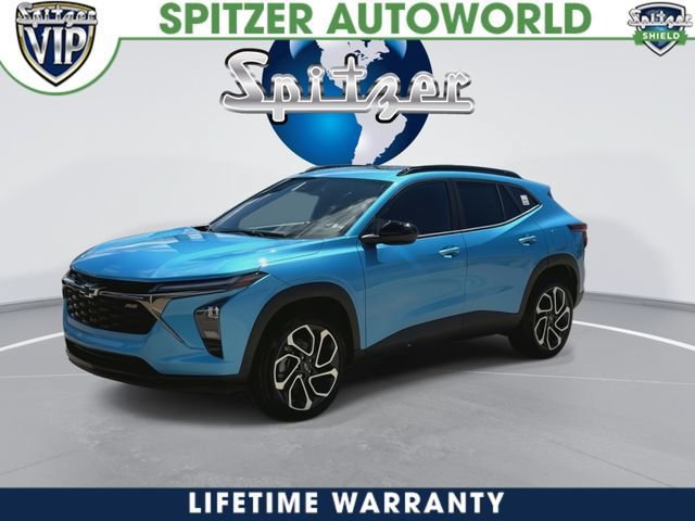 New 2026 Chevrolet Trax RS w/ Sunroof Package FWD image 4