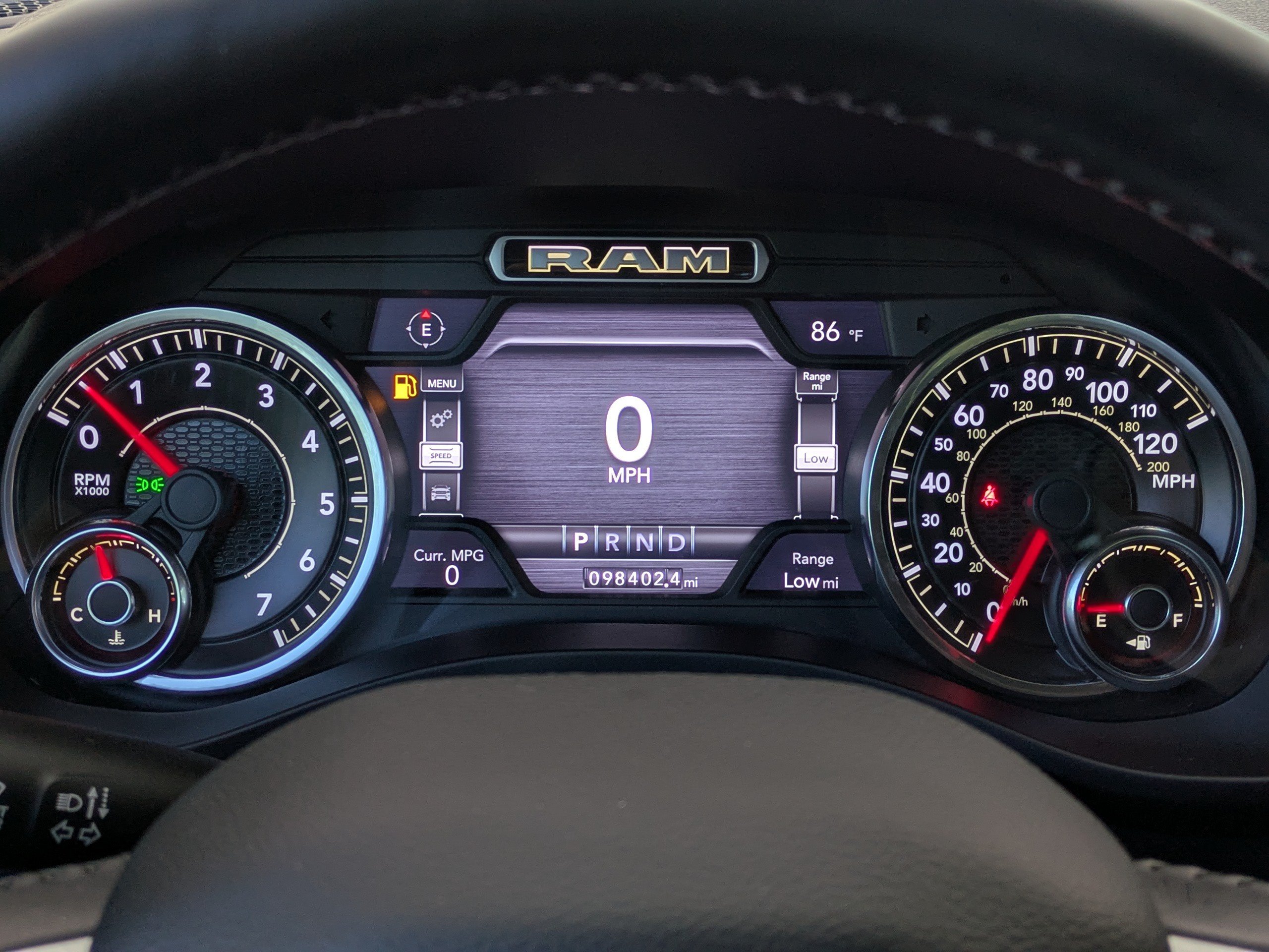 Used 2019 RAM 1500 Laramie RWD image 27
