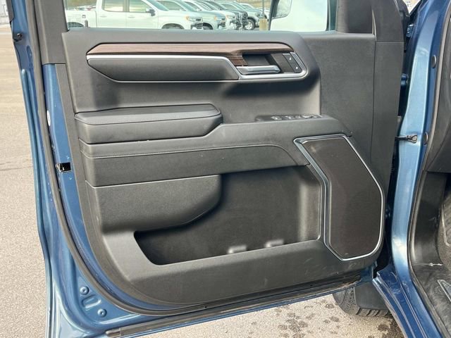 Used 2024 Chevrolet Silverado 1500 LT image 29