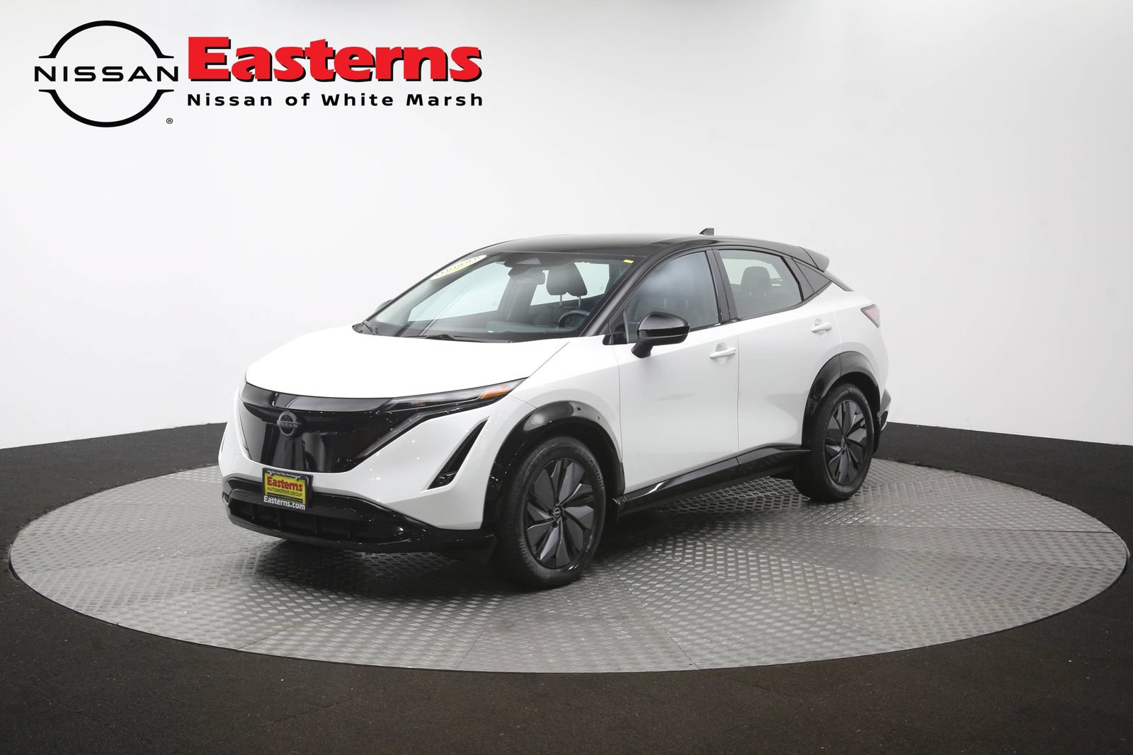 Used 2024 Nissan Ariya AWD image 54