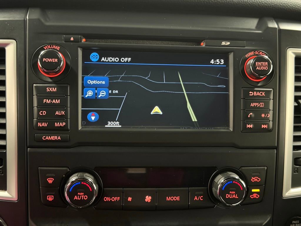 Used 2018 Nissan Titan S image 35