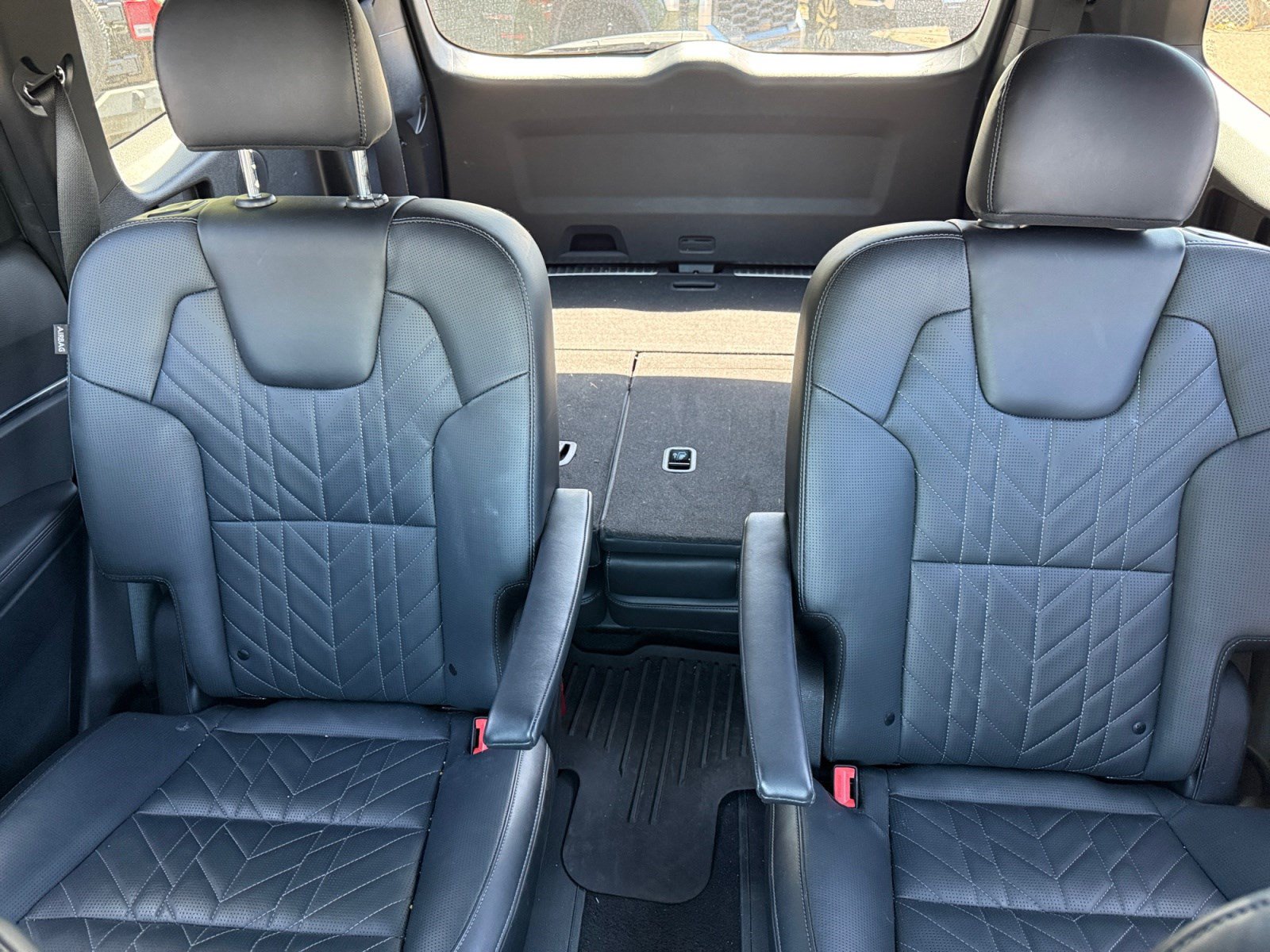Used 2025 Kia Telluride SX Prestige X-Pro AWD/4WD image 18