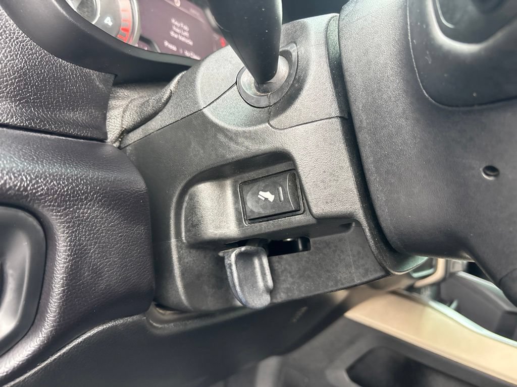 Used 2021 RAM 3500 Laramie AWD/4WD image 13