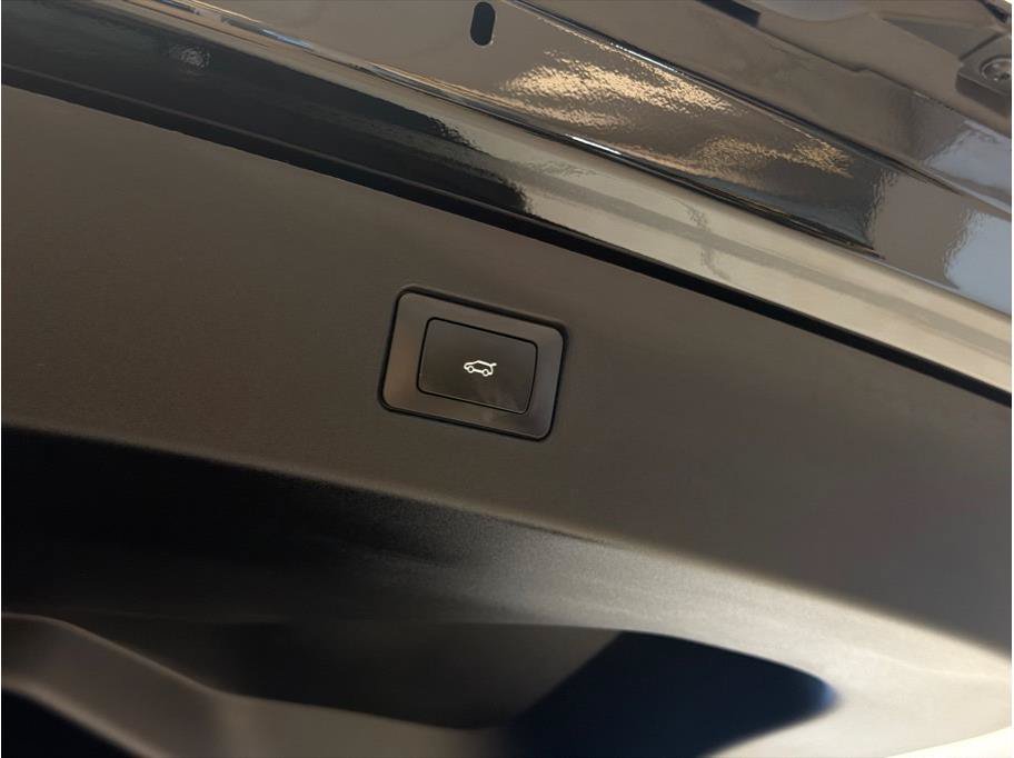 Used 2023 Fisker Ocean One AWD/4WD image 29
