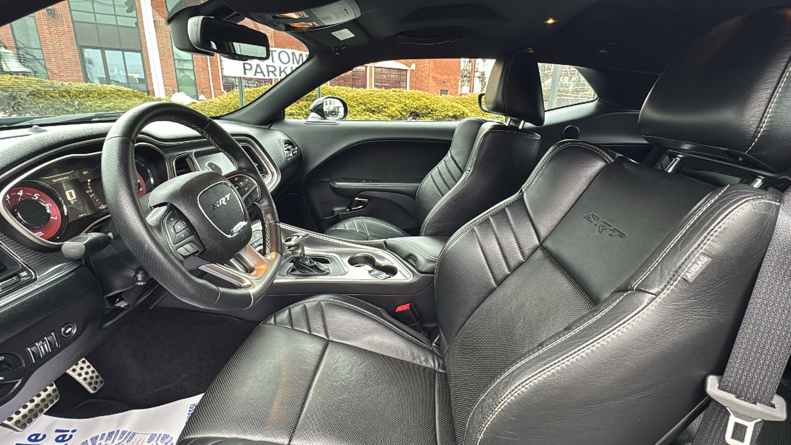 Used 2016 Dodge Challenger SRT Hellcat image 12