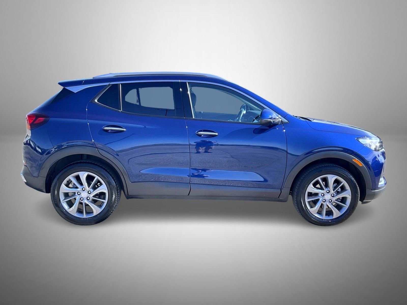 Certified 2023 Buick Encore GX Essence w/ Experience Buick Package AWD/4WD image 4