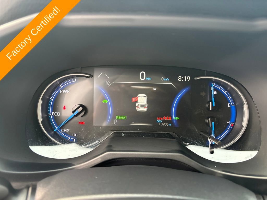 Used 2025 Toyota RAV4 XLE image 19