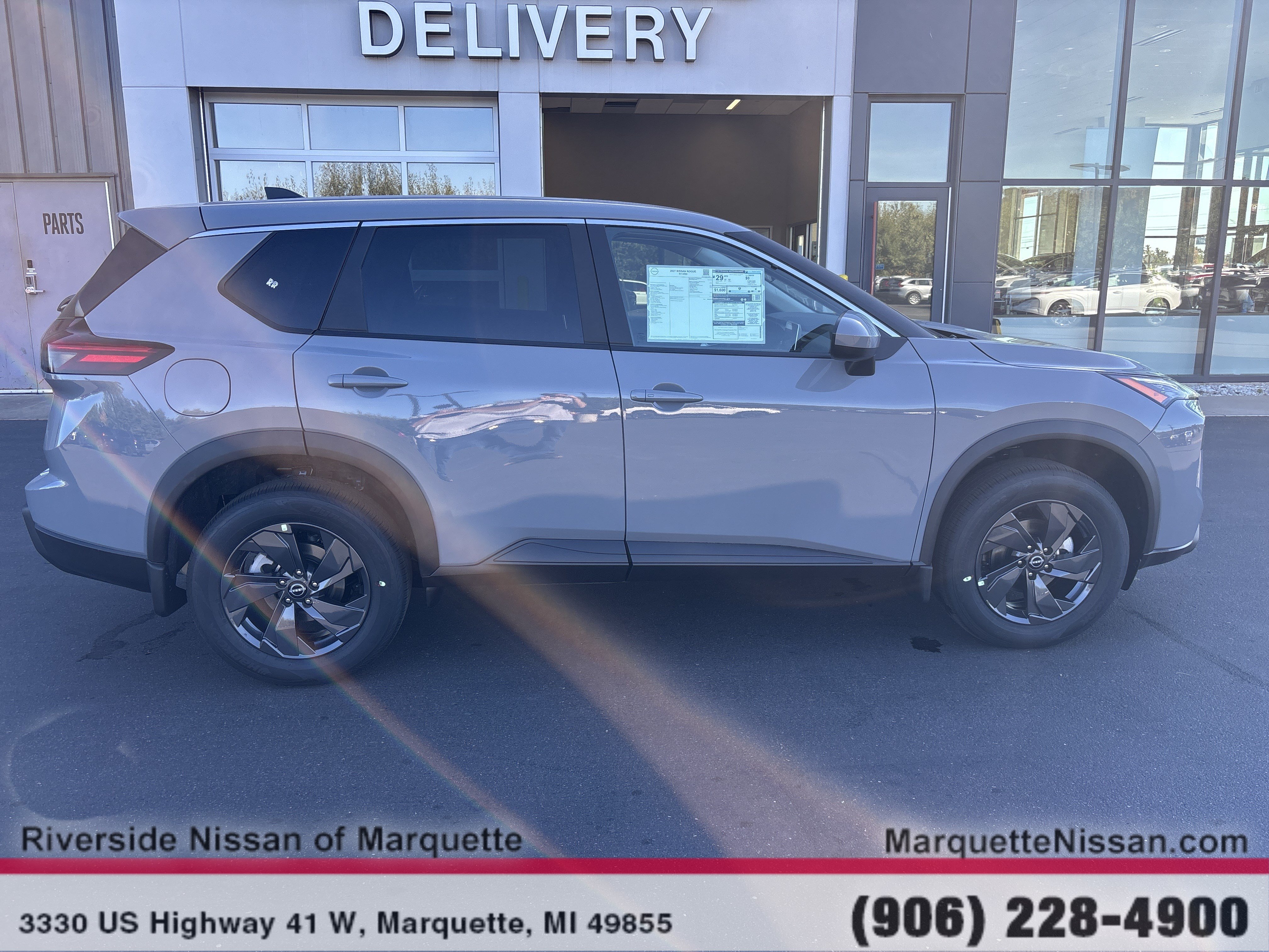 New 2027 Nissan Rogue SV AWD/4WD image 10