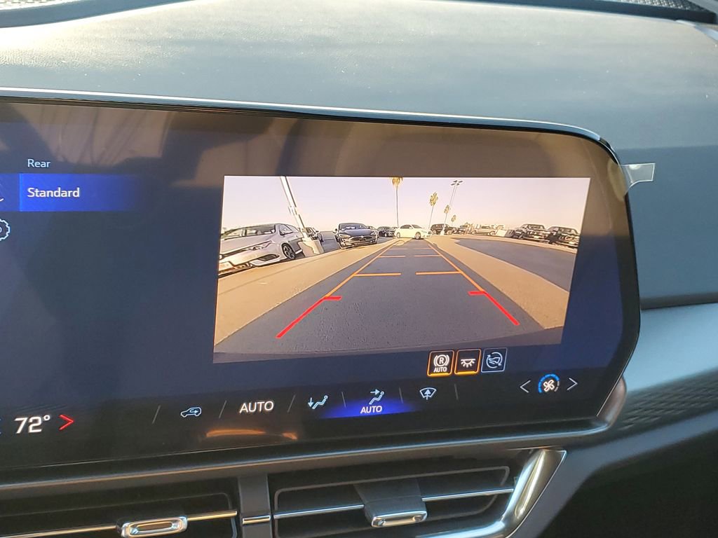 New 2026 Chevrolet Equinox EV LT image 23