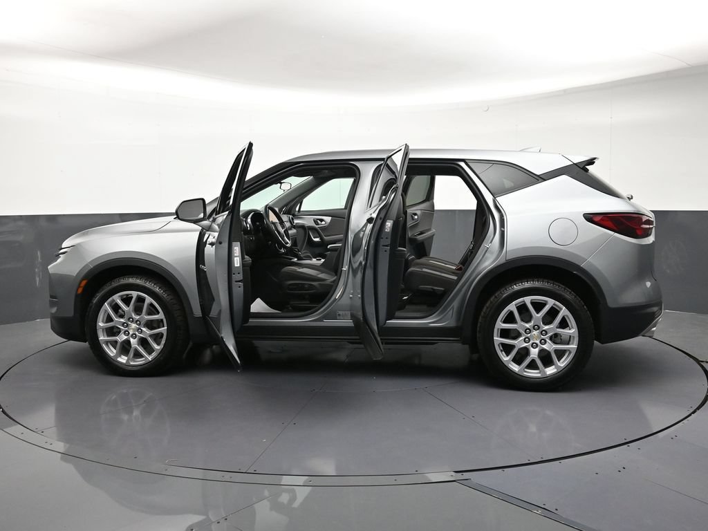 Certified 2023 Chevrolet Blazer LT AWD/4WD image 34