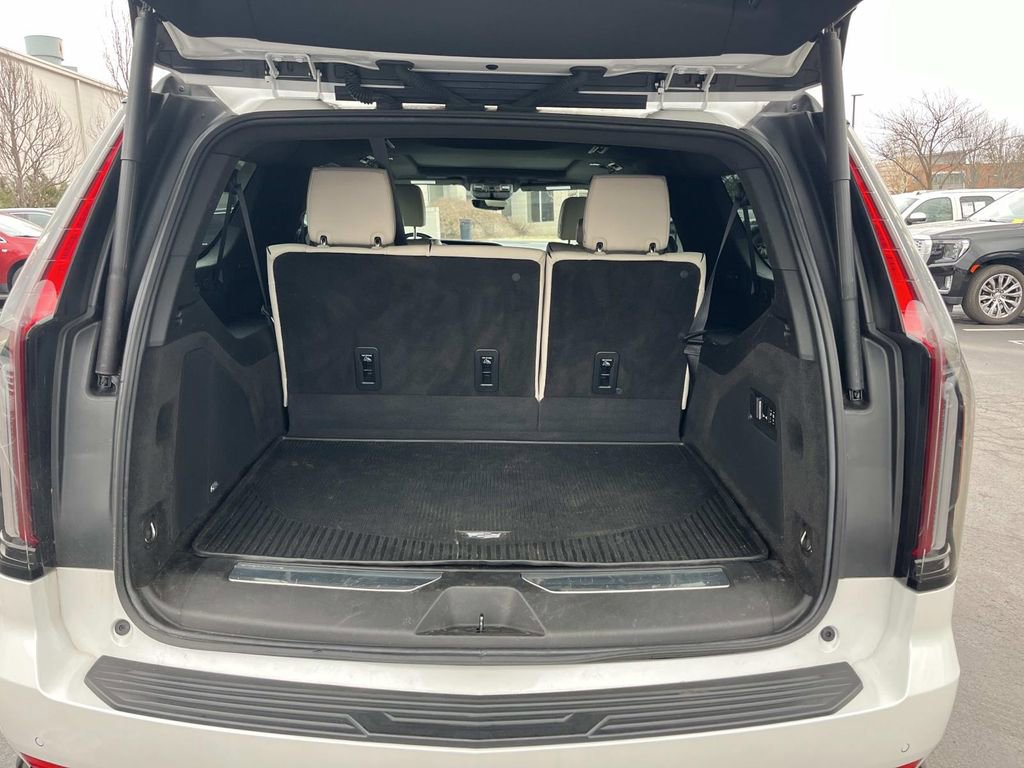 Certified 2023 Cadillac Escalade ESV Sport w/ Touring Package image 12