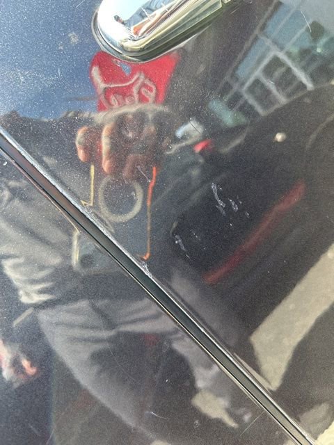 Used 2016 Chevrolet Traverse LTZ FWD image 17