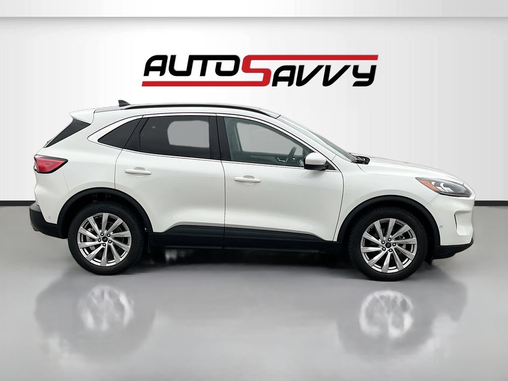 Used 2022 Ford Escape Titanium w/ Titanium Elite Package AWD/4WD image 8