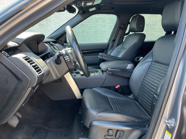 Used 2021 Land Rover Discovery S AWD/4WD image 10