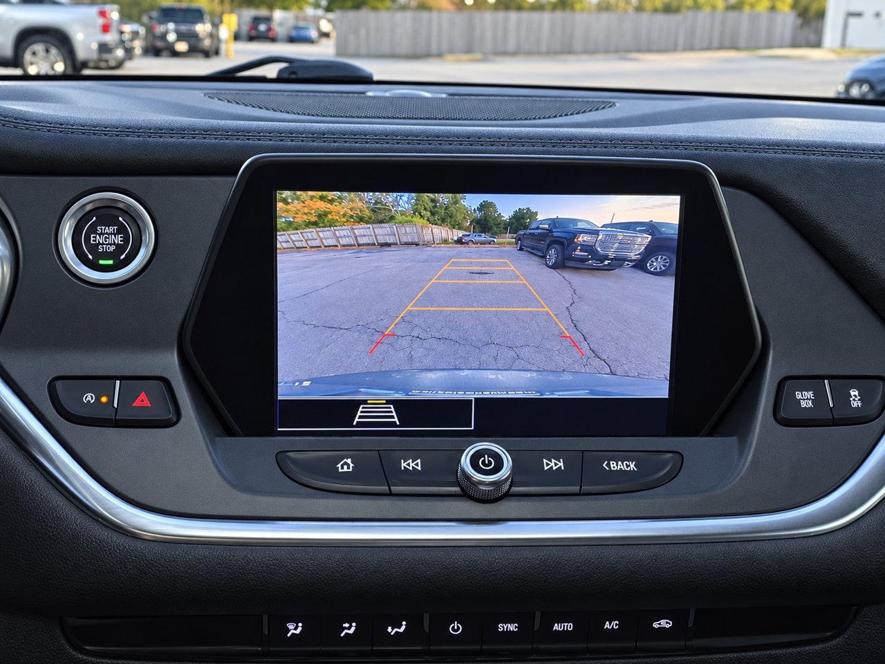 Used 2021 Chevrolet Blazer LT FWD image 16