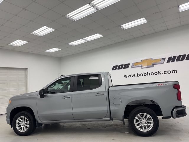 Used 2026 Chevrolet Silverado 1500 RST AWD/4WD image 8