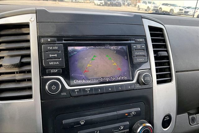 Used 2018 Nissan Frontier SV image 13